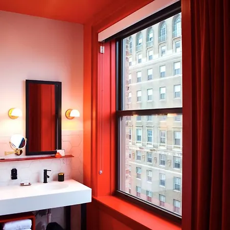 Angad Arts Hotel St Louis, Tapestry Collection By Hilton Saint Louis Exterior photo Bathroom