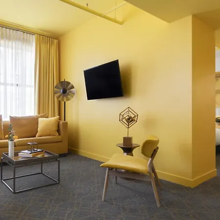 Angad Arts Hotel St Louis, Tapestry Collection By Hilton Saint Louis Exterior photo