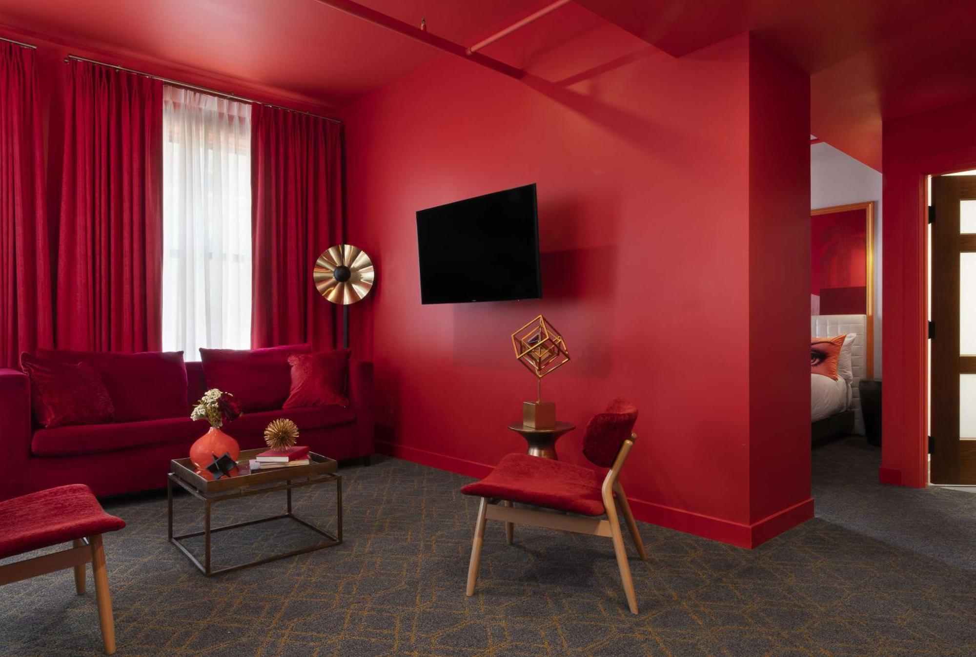 Angad Arts St Louis, Tapestry Collection By Hilton