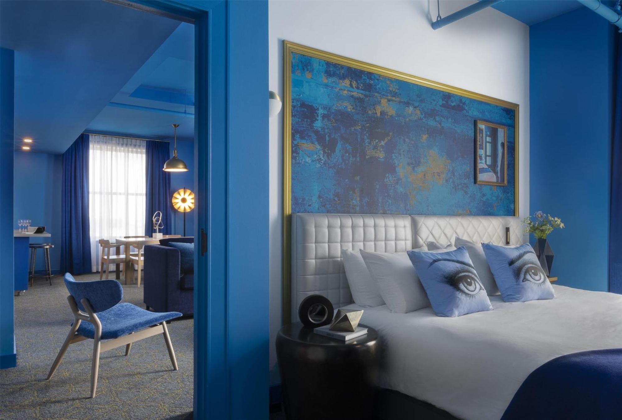 Angad Arts St Louis, Tapestry Collection By Hilton Hotel